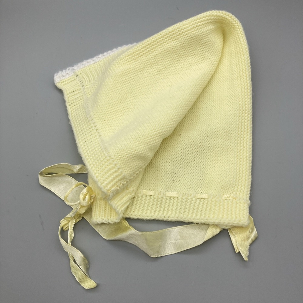 Hand Crocheted Yellow Baby Booties And Bonnet 0-6months - Picture 7 of 7
